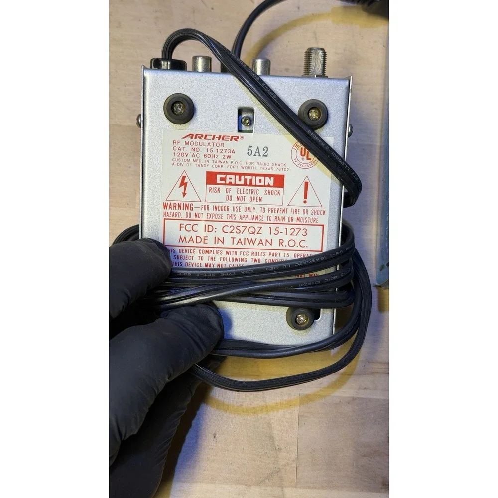 Archer Video/Computer RF Modulator Cat No 15-1273A w Box‎ Channel 3/4